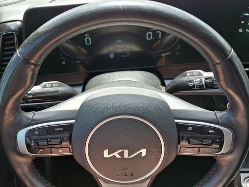 Used 2023 Kia Sportage EX AWD/4WD image 19
