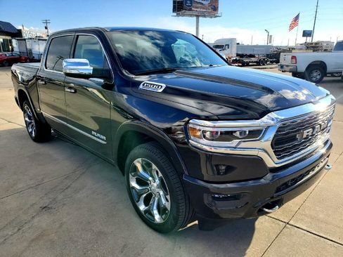 Used 2022 RAM 1500 Limited w/ Body-Colour Bumper Group image 33