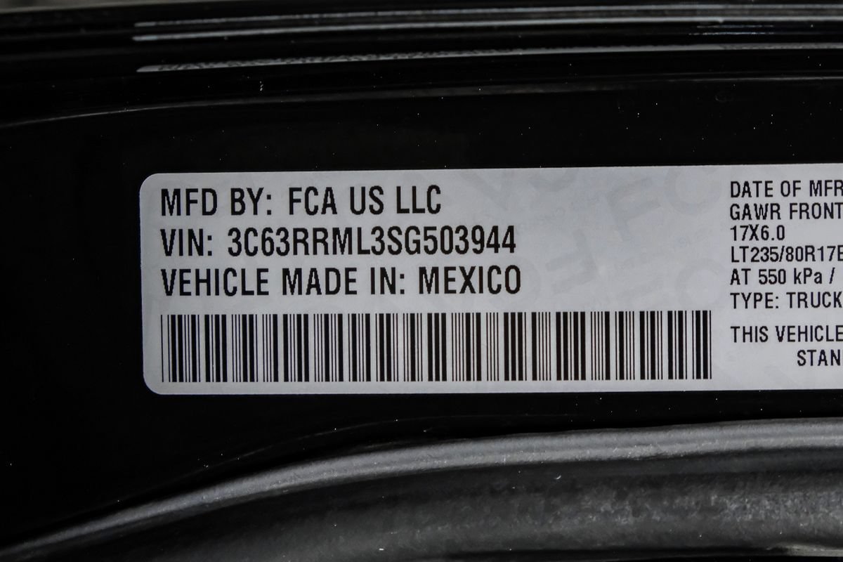 Used 2025 RAM 3500 Laramie AWD/4WD image 60