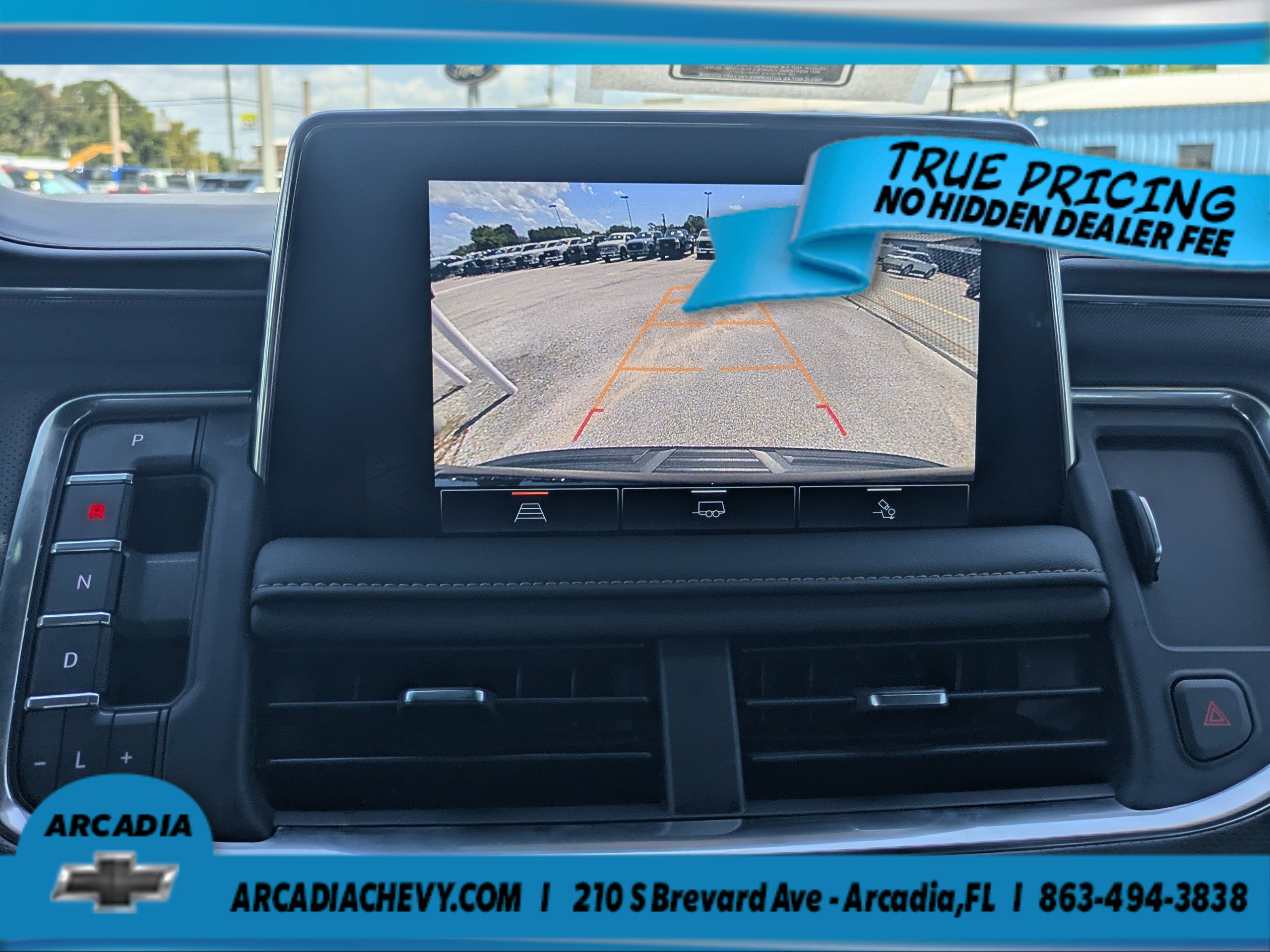 Used 2023 GMC Yukon AT4 w/ LPO, Floor Liner Package AWD/4WD image 22