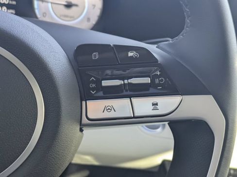 New 2026 Hyundai Elantra Limited FWD image 27