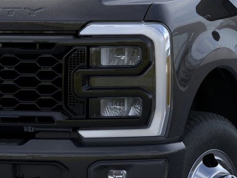 New 2026 Ford F350 XL w/ STX Appearance Package image 19