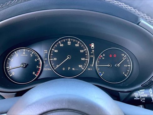 Used 2021 MAZDA CX-30 FWD 2.5 S w/ Select Package image 25