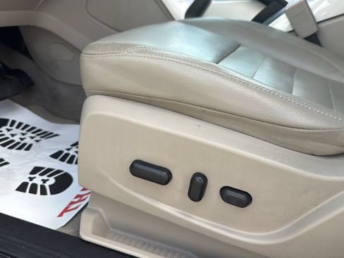 Used 2013 Ford Escape SEL FWD image 11