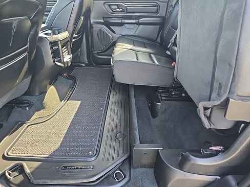 Used 2023 RAM 1500 Limited image 27