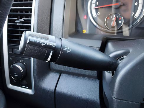 Used 2009 Dodge Ram 1500 Truck Sport image 23