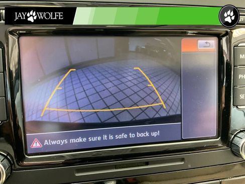 Used 2014 Volkswagen Passat TDI SE FWD image 16