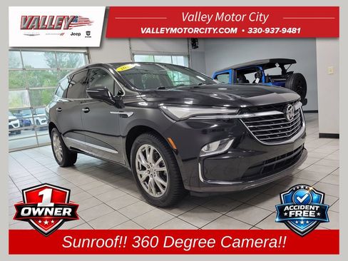 Used 2023 Buick Enclave Essence w/ Experience Buick Package AWD/4WD image 1