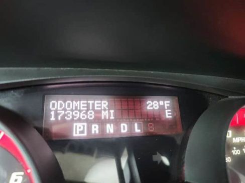 Used 2012 GMC Acadia SLT image 12