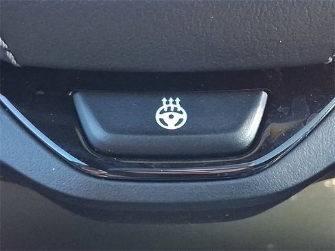 Used 2021 BMW 530i xDrive 530i xDrive w/ Premium Package image 26