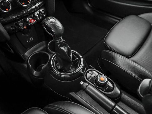 Used 2017 MINI Cooper S image 20
