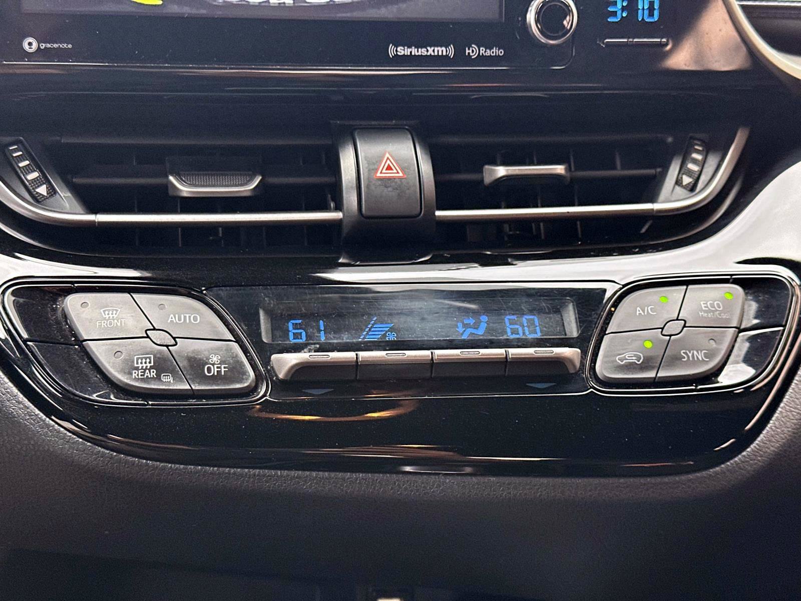 Used 2019 Toyota C-HR XLE FWD image 21