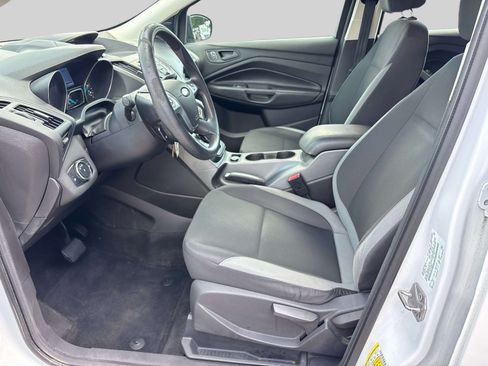 Used 2014 Ford Escape S FWD image 8
