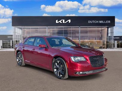 Used 2023 Chrysler 300 S