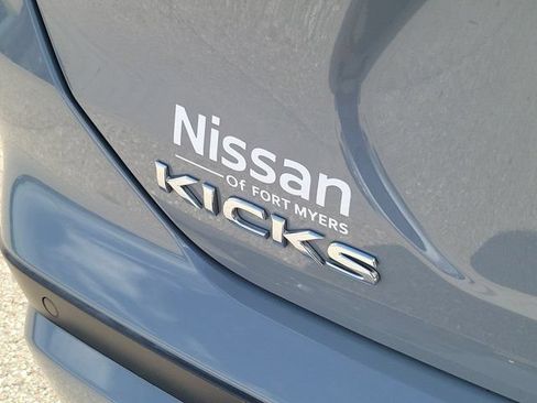 Certified 2023 Nissan Kicks SV FWD image 10