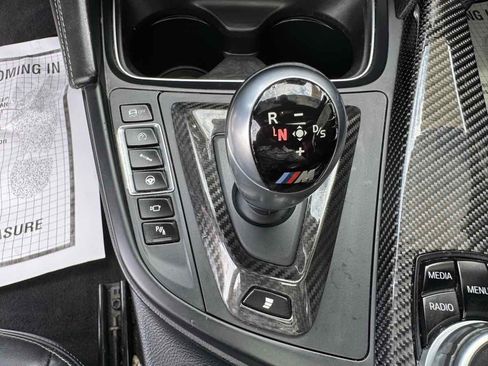 Used 2015 BMW M4 Coupe RWD image 22