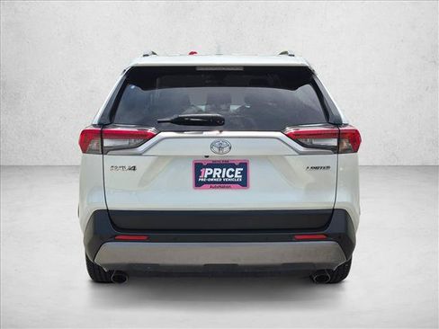 Used 2019 Toyota RAV4 Limited FWD image 6