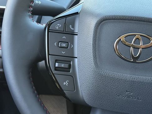 New 2026 Toyota Prius SE image 13