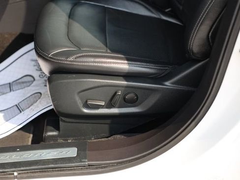 Used 2019 Ford Explorer Limited w/ Class III Trailer Tow Package image 18