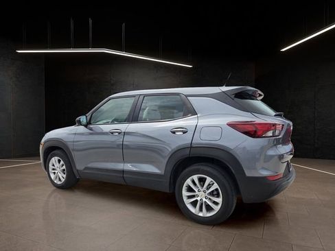 Used 2022 Chevrolet TrailBlazer LS FWD image 5