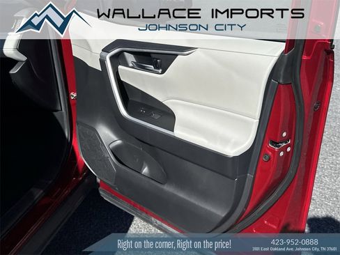 Used 2023 Toyota RAV4 XLE image 26