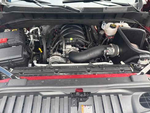 Used 2025 Chevrolet Silverado 1500 LTZ w/ Technology Package AWD/4WD image 28