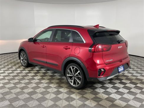 Used 2022 Kia Niro Touring Special Edition image 15
