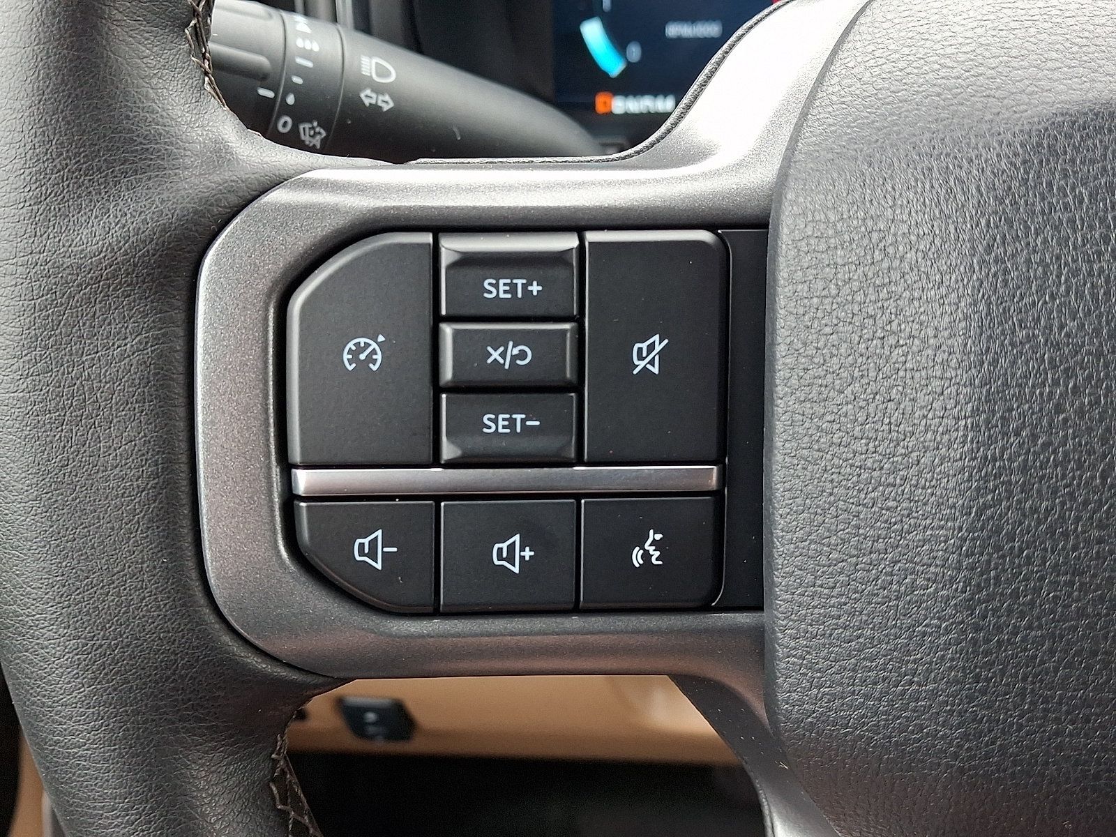 Used 2026 Ford F250 Lariat w/ FX4 Off-Road Package AWD/4WD image 28