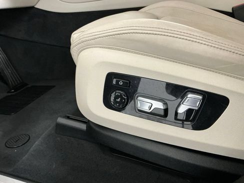 Certified 2024 BMW X7 xDrive40i w/ Executive Package AWD/4WD image 20