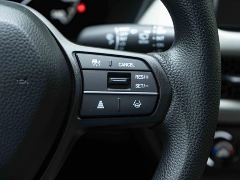 Used 2026 Honda HR-V LX image 21