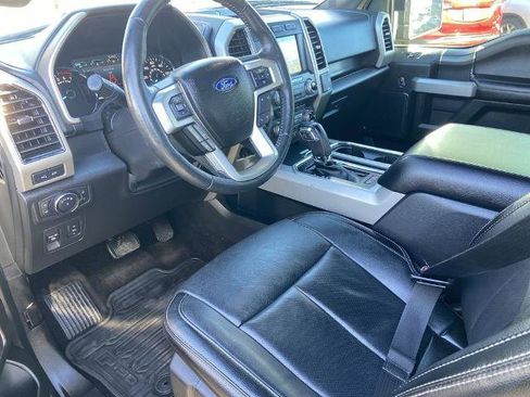 Used 2018 Ford F150 Lariat w/ Equipment Group 502A Luxury image 6