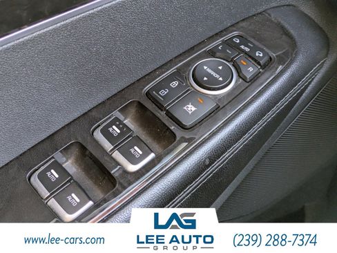 Used 2018 Kia Sorento EX image 19