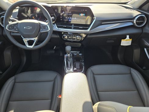 New 2026 Chevrolet Trax ACTIV w/ Driver Confidence Package image 7