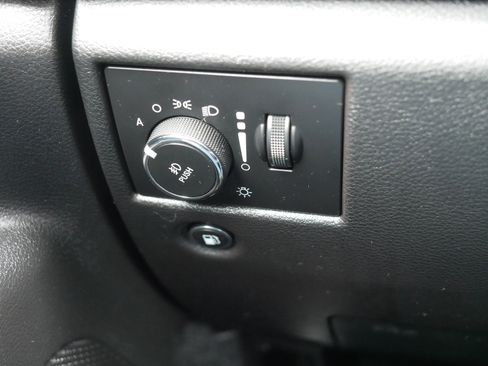 Used 2019 Jeep Grand Cherokee Limited X image 26