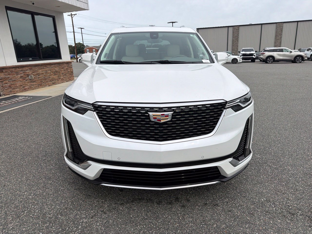Used 2023 Cadillac XT6 Premium Luxury FWD image 12