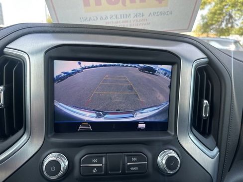 Used 2022 GMC Sierra 2500 SLE w/ SLE Value Package; image 17