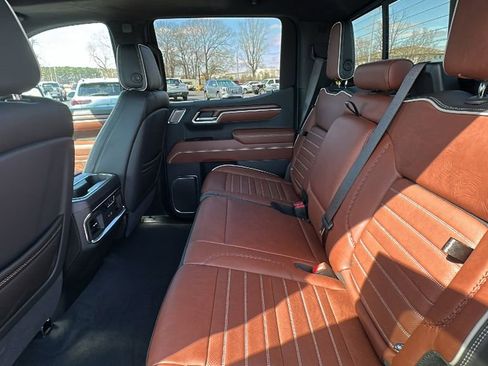 Certified 2026 GMC Sierra 1500 Denali Ultimate image 13