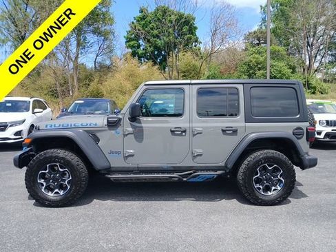 Used 2022 Jeep Wrangler Unlimited Rubicon 4xe w/ Cold Weather Group AWD/4WD image 2