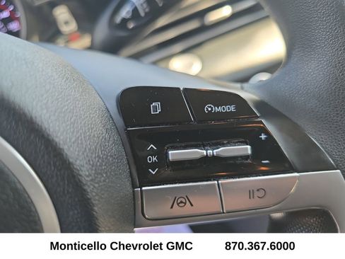 Used 2021 Hyundai Elantra SEL image 33