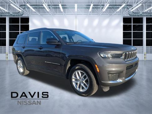 Used 2024 Jeep Grand Cherokee L Laredo RWD image 1