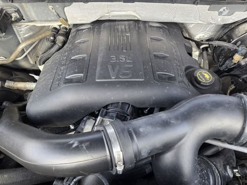 Used 2014 Ford F150 Lariat w/ Equipment Group 501A Mid image 31