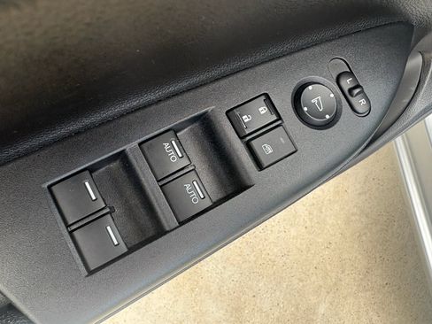 Used 2016 Honda Accord EX-L image 11
