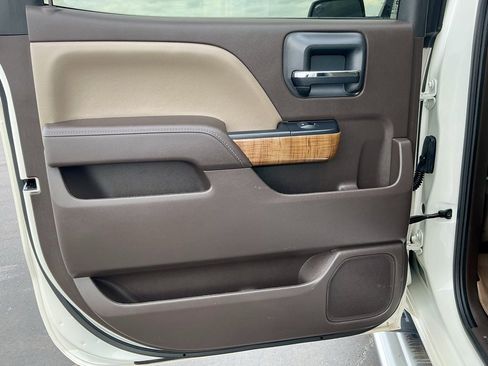 Used 2015 GMC Sierra 1500 SLT w/ SLT Crew Cab Value Package image 31