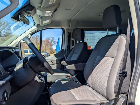 Used 2023 Ford Transit 350 XLT image 16