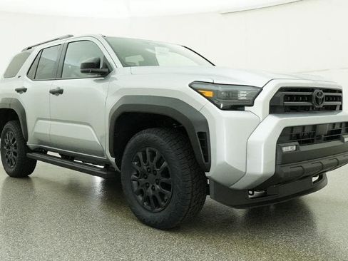 Used 2026 Toyota 4Runner SR5 RWD image 29
