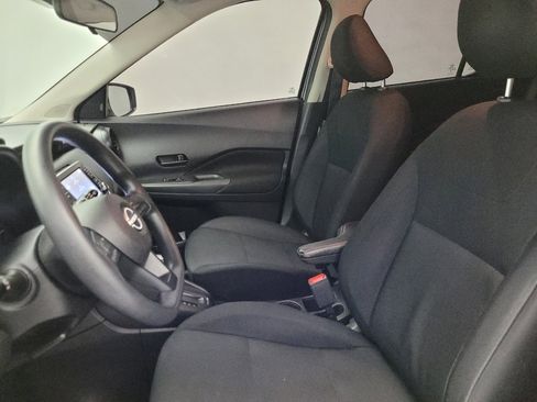 Used 2023 Nissan Kicks S image 17