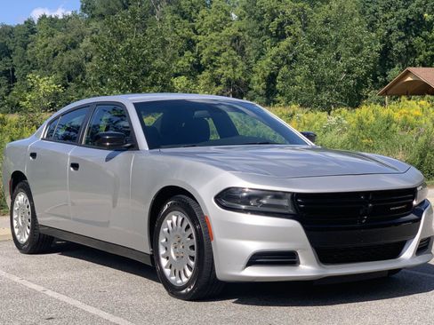 Used 2018 Dodge Charger Police w/ Fleet Safety Group AWD/4WD image 9