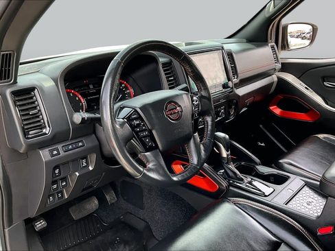 Used 2024 Nissan Frontier PRO-4X w/ Pro Premium Package AWD/4WD image 18