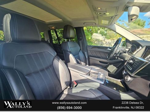 Used 2016 Mercedes-Benz GL 450 4MATIC image 31