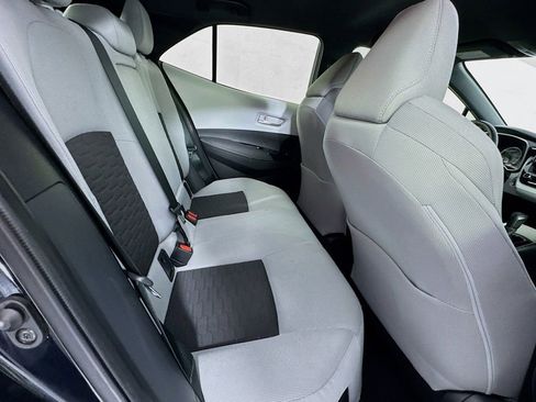 Used 2021 Toyota Corolla SE image 23